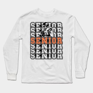 Senior Football Player Grad Retro Sport Tipography 2024 Graduation 2025 Long Sleeve T-Shirt